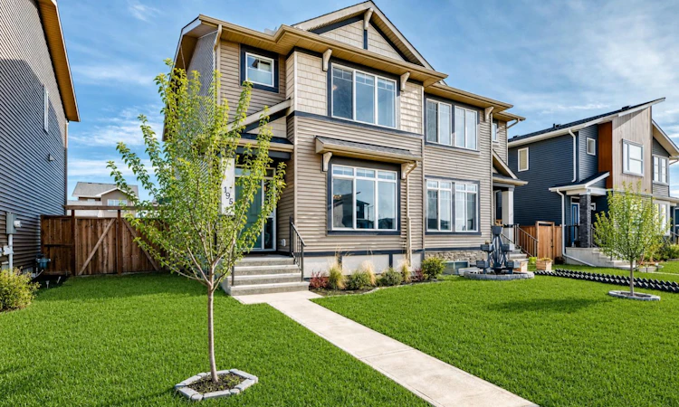 196 Dawson Drive