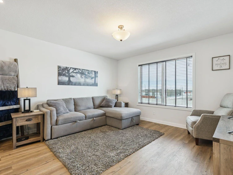 231 Kingsbridge Road SE, Airdrie, AB, T4A 0M4 - 6