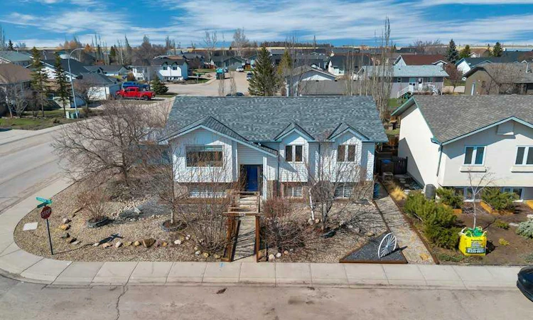 191 Strathaven Crescent