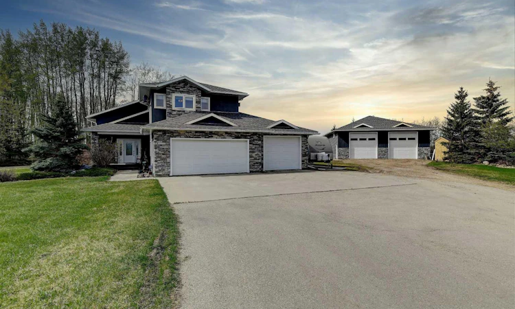 #31 711058 Range Road 64