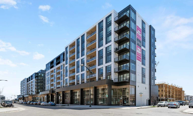 309-8375 Broadcast Avenue SW