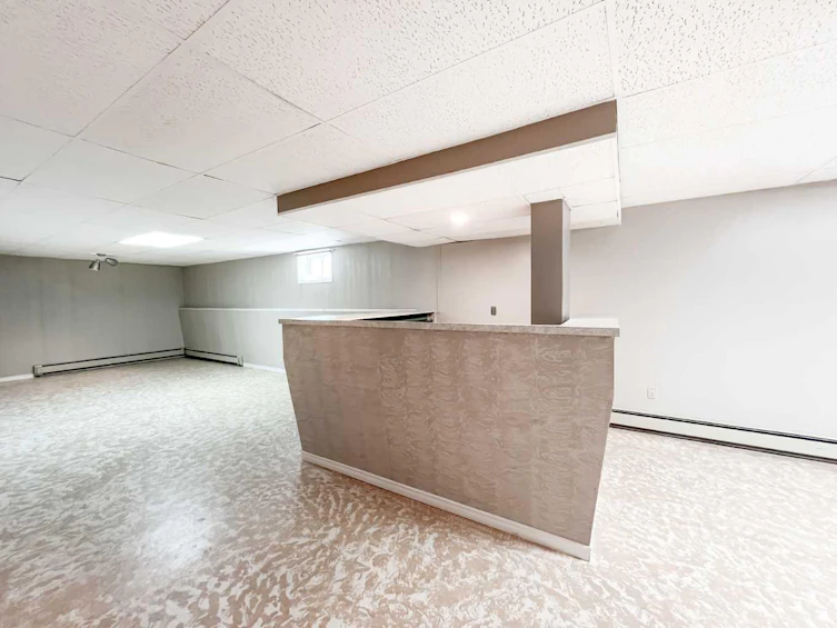 107 4 Avenue SW, Falher, AB, T0H 1M0 - 33