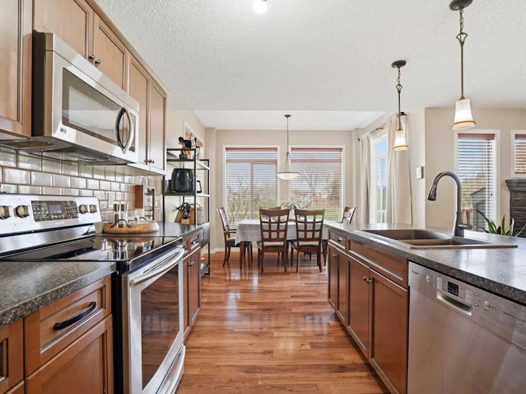 72 Drake Landing Crescent, Okotoks, AB, T1S 0E6 - 12
