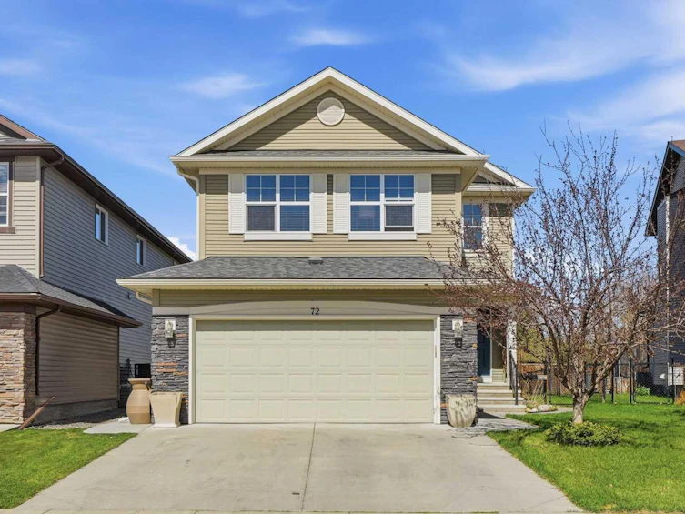 72 Drake Landing Crescent, Okotoks, AB, T1S 0E6 - 2