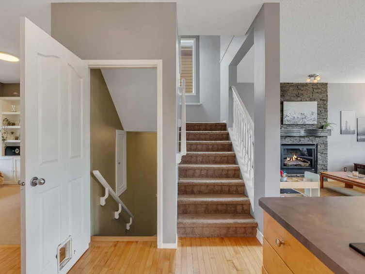 104 Prestwick Street SE, Calgary, AB, T2Z 4K9 - 32