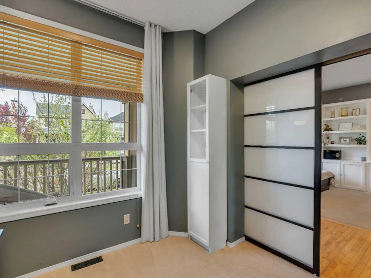 104 Prestwick Street SE, Calgary, AB, T2Z 4K9 - 6