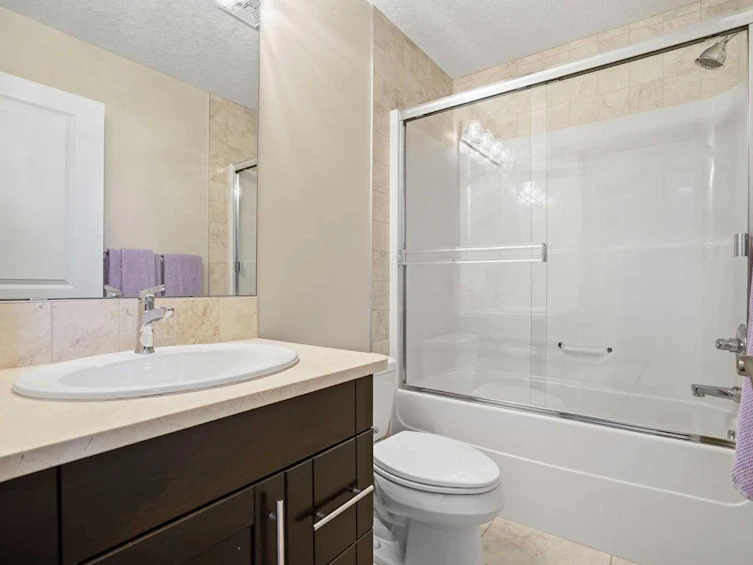 135 Cranleigh View SE, Calgary, AB, T3M 0A2 - 32