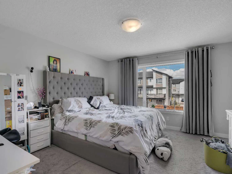 552 Redstone Drive NE, Calgary, AB, T3N 0R3 - 13
