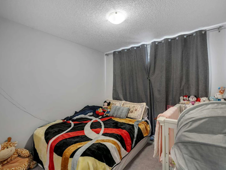 552 Redstone Drive NE, Calgary, AB, T3N 0R3 - 16