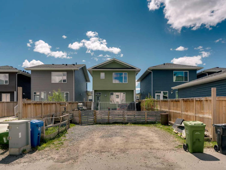 552 Redstone Drive NE, Calgary, AB, T3N 0R3 - 26