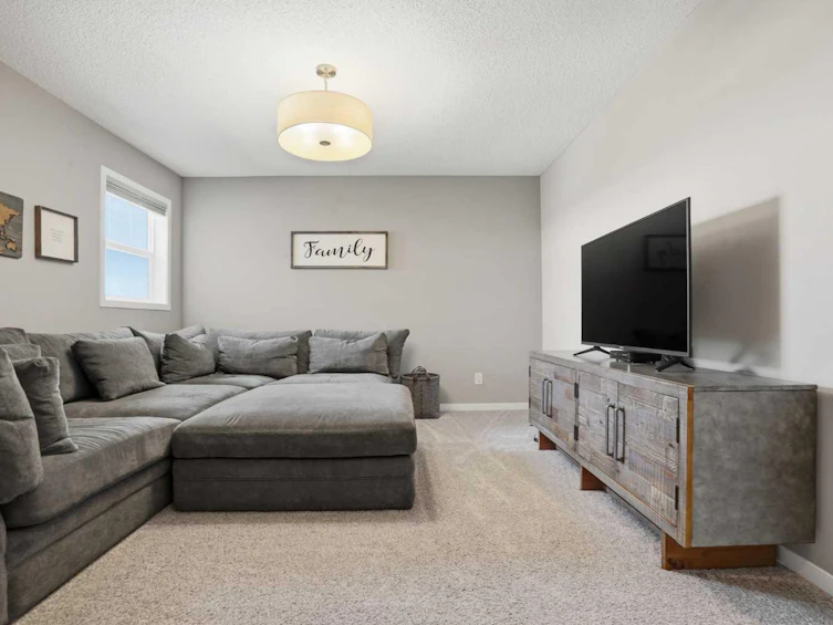 393 Masters Avenue SE, Calgary, AB, T3M 2N7 - 22