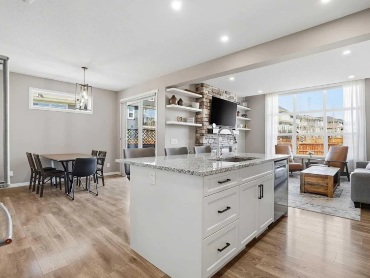 393 Masters Avenue SE, Calgary, AB, T3M 2N7 - 11