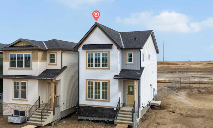 21 Hotchkiss Gardens SE