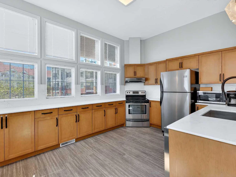 137-60 Royal Oak Plaza NW, Calgary, AB, T3G 0A7 - 23