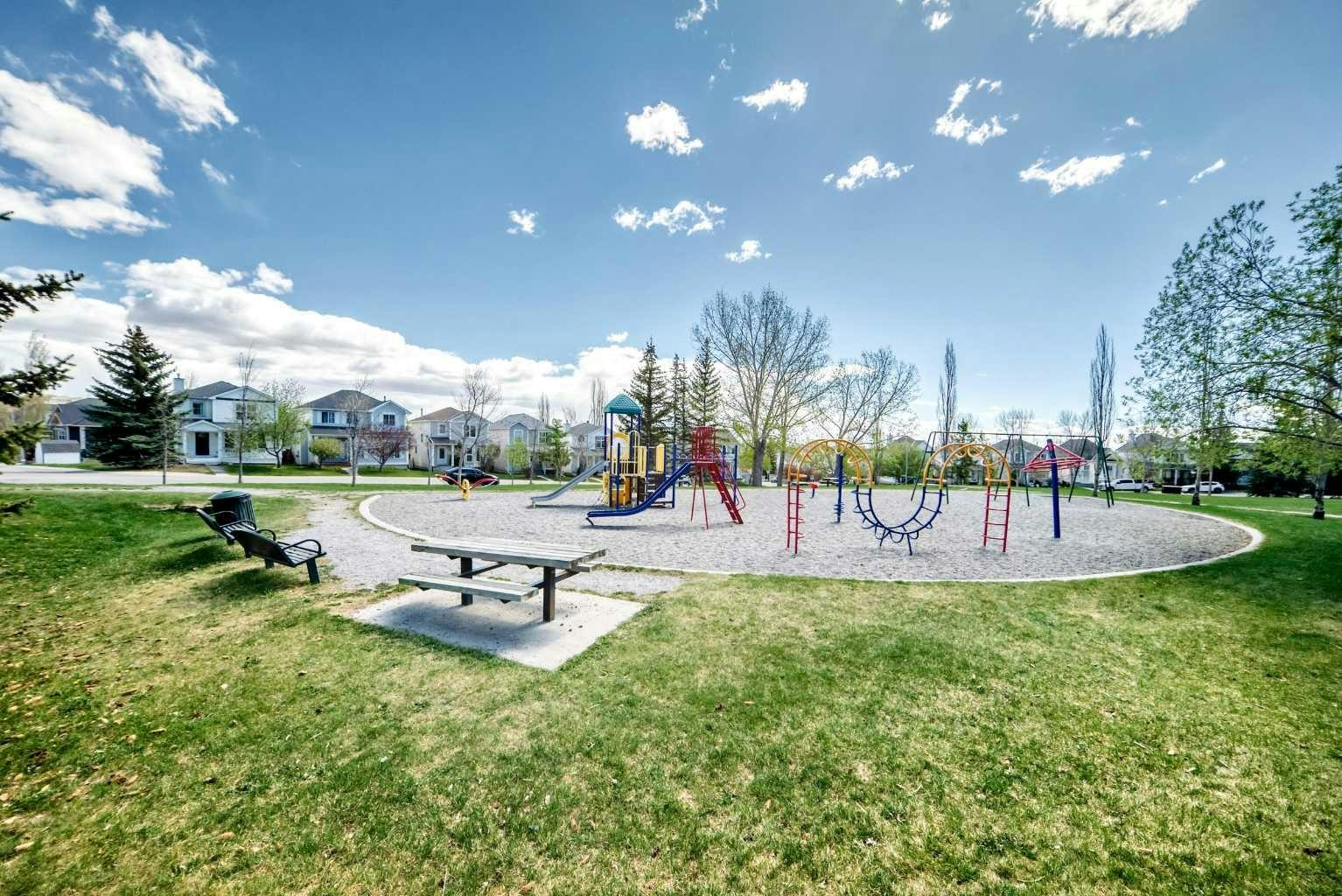168 Tuscany Valley Drive NW, Calgary, AB, T3L 2C2