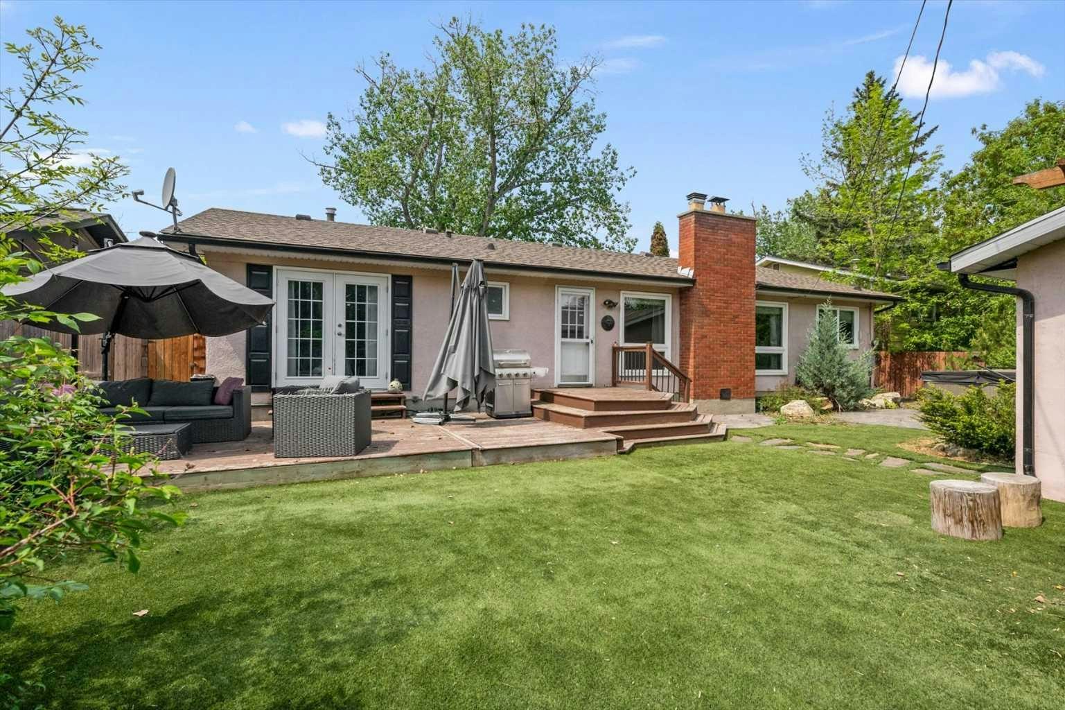 784 Acadia Drive SE, Calgary, AB, T2J 0C5