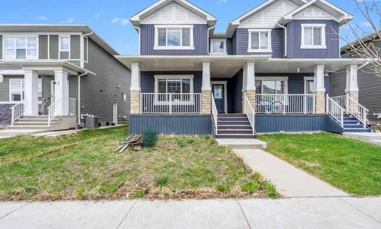 52 Red Embers Manor NE
