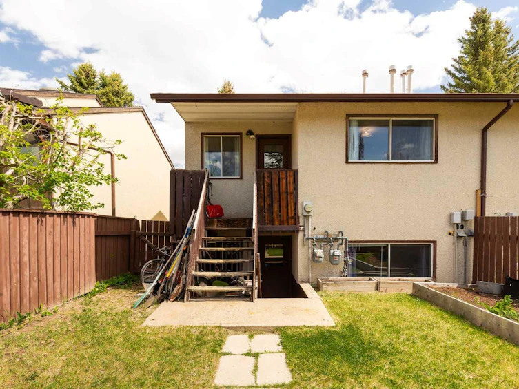 A&B-625 Columbia Boulevard W, Lethbridge, AB, T1K 5K3 - 27