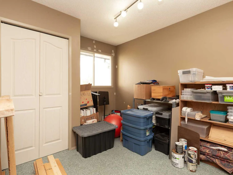 A&B-625 Columbia Boulevard W, Lethbridge, AB, T1K 5K3 - 22