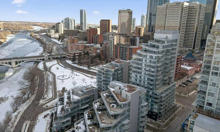 503-108 Waterfront Court SW