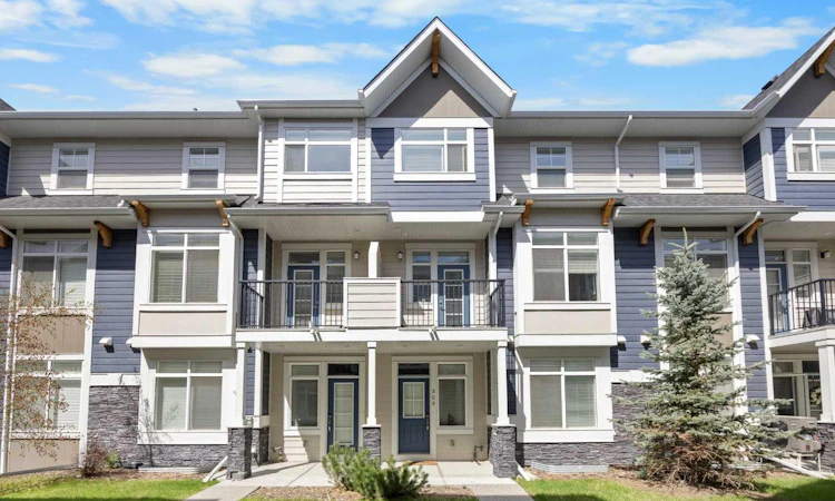 309 Wentworth Row SW