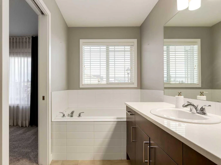 165 Bayside Loop SW, Airdrie, AB, T4B 3W7 - 22