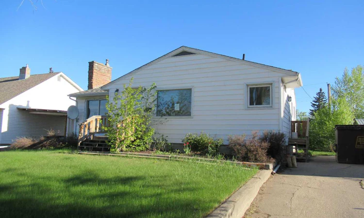 10508 108 Avenue