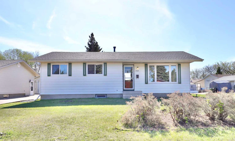 3305 Erickson Drive