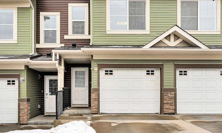 249 Sage Hill Grove NW