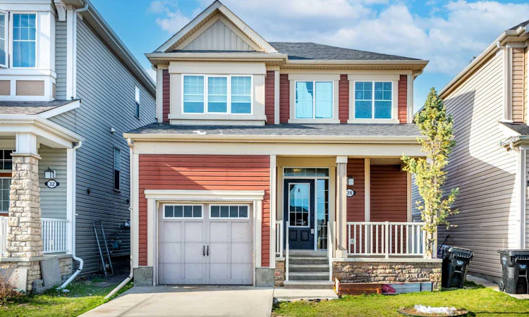 28 Cityscape Gardens NE