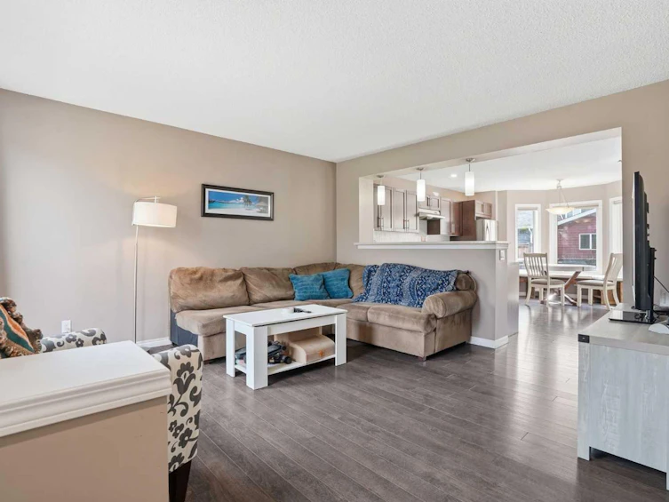 83 Auburn Bay Boulevard SE, Calgary, AB, T3M 0V3 - 3