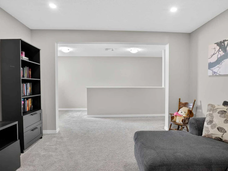 377 Masters Avenue SE, Calgary, AB, T3M 2N7 - 24