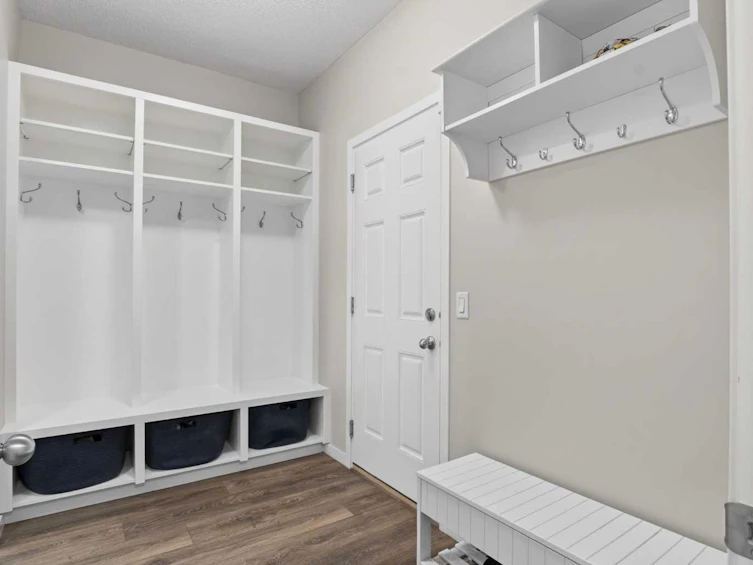 377 Masters Avenue SE, Calgary, AB, T3M 2N7 - 14