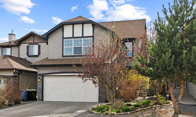 90 New Brighton Manor SE