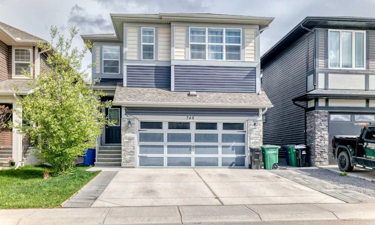 748 Midtown Drive SW