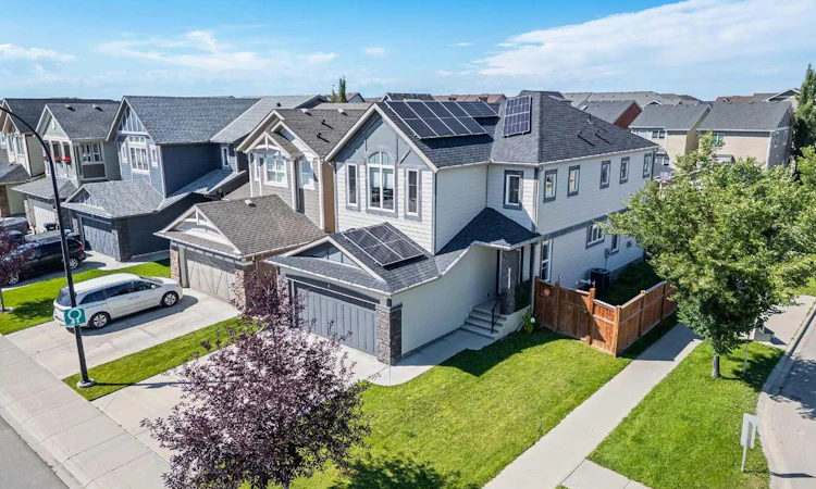 4 Legacy Court SE