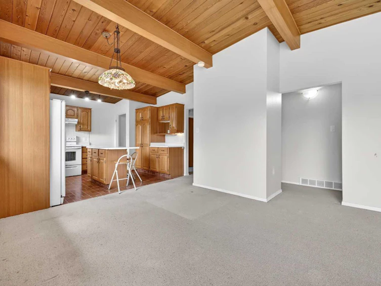 920 87 Avenue SW, Calgary, AB, T2V 0W1 - 7