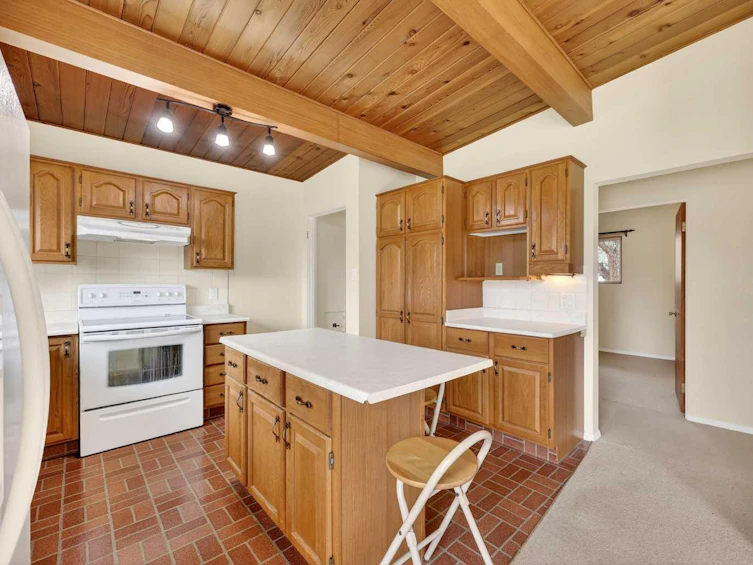 920 87 Avenue SW, Calgary, AB, T2V 0W1 - 13