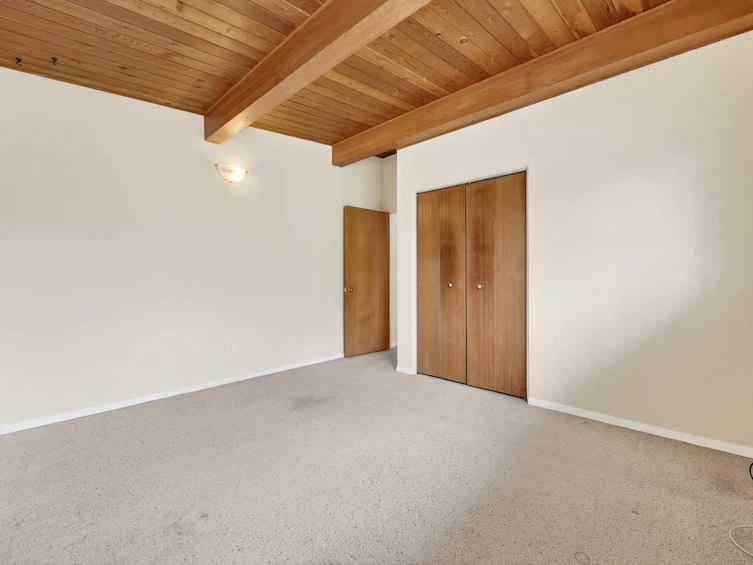 920 87 Avenue SW, Calgary, AB, T2V 0W1 - 17