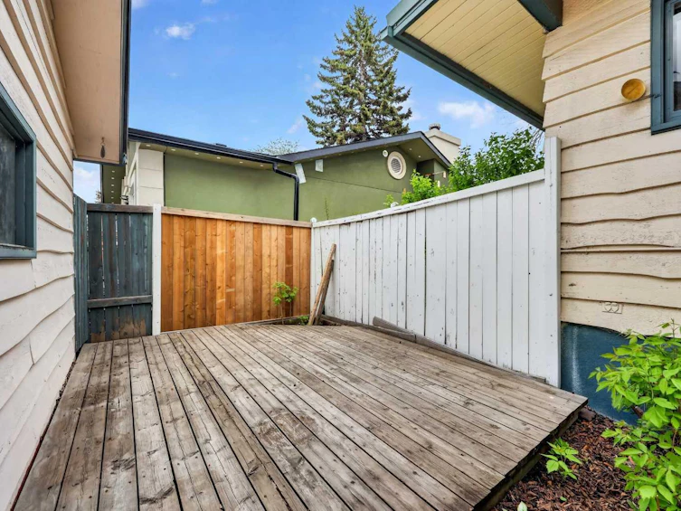 920 87 Avenue SW, Calgary, AB, T2V 0W1 - 42