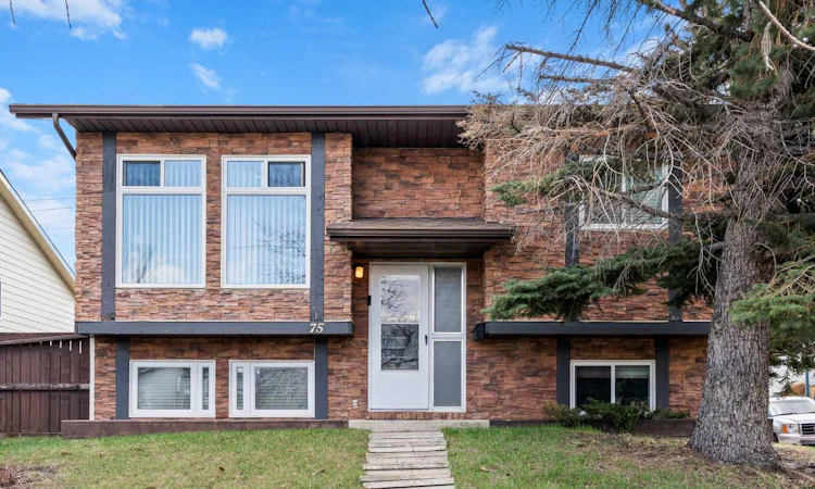 75 Bedford Drive NE