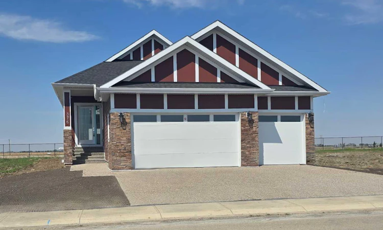 376 Muirfield Crescent