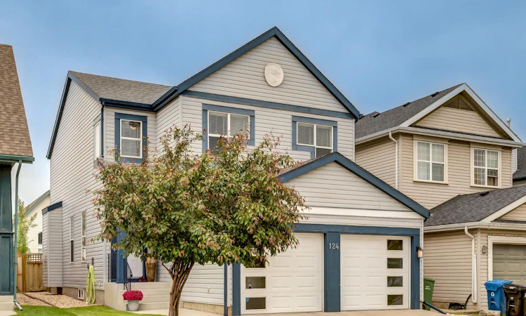 124 Copperfield Green SE
