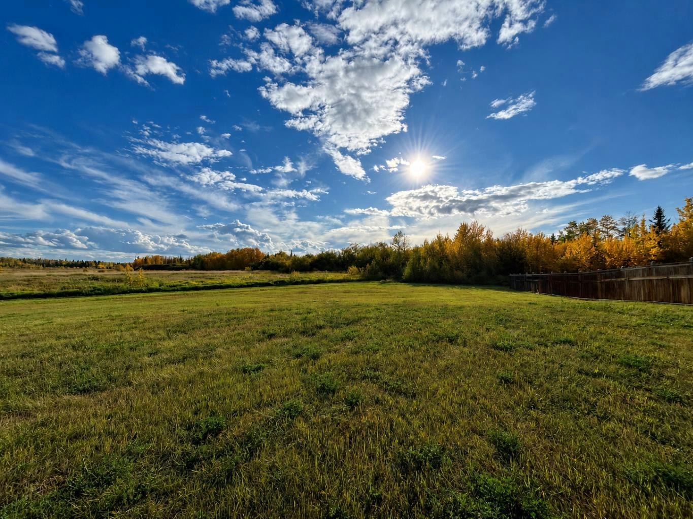 9033 59 Avenue, Grande Prairie, AB, T8W 0K1