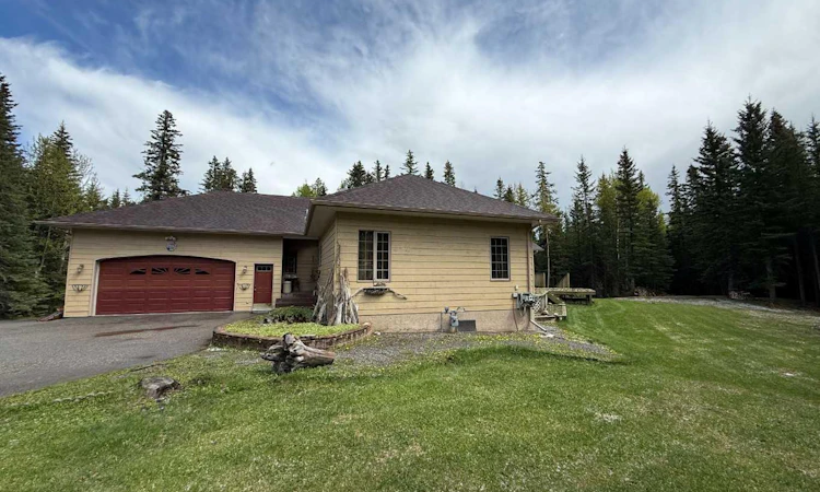 9-26025 Twp Rd 505a (Aspen Heights)