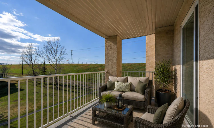 207-3000 Citadel Meadow Point NW
