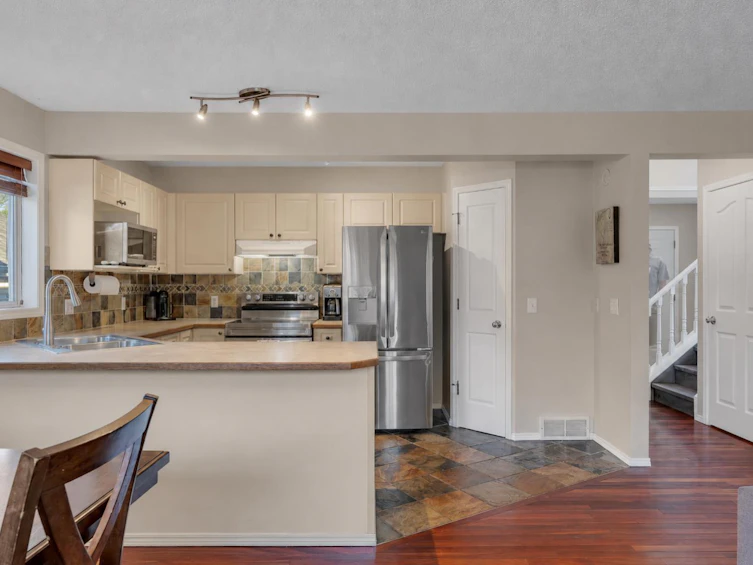 2828 Douglasdale Boulevard SE, Calgary, AB, T2Z 2H9 - 13