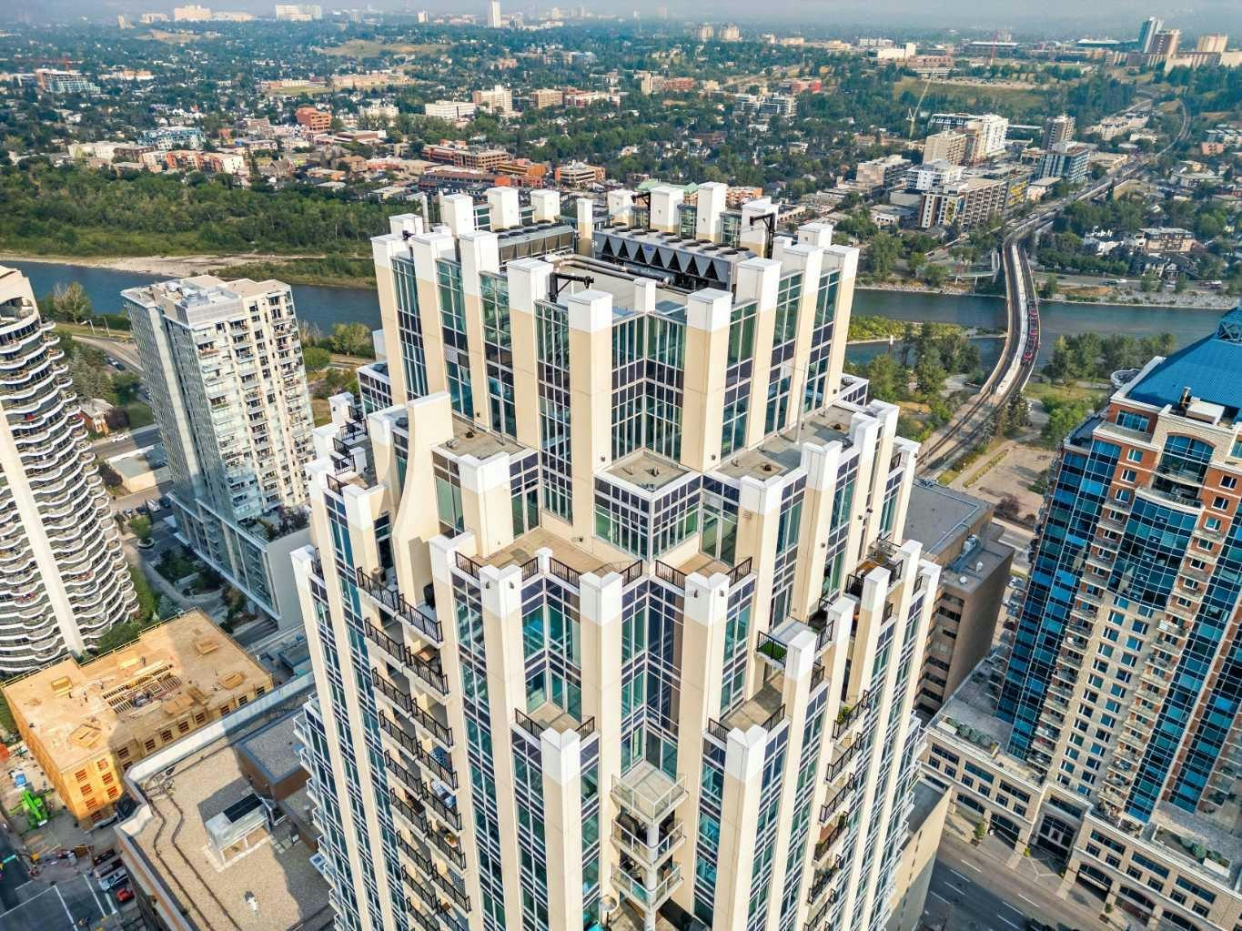 3202-930 6 Avenue SW, Calgary, AB, T2P 1J3