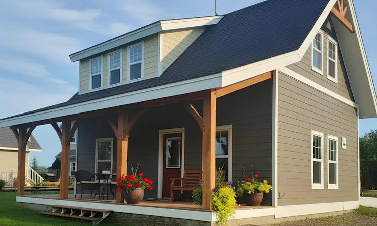 201 Cottageclub Crescent