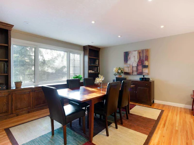 5028 Vanstone Crescent NW - 3